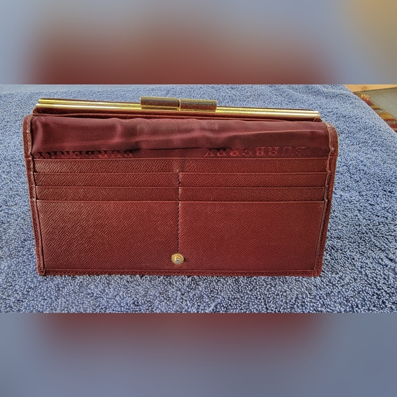 Burberry Beige & Burgundy Canvas Leather Nova Check Long Wallet - Picture 12 of 16